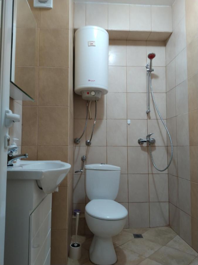 Drago Apartament Free Parking Burgas Esterno foto